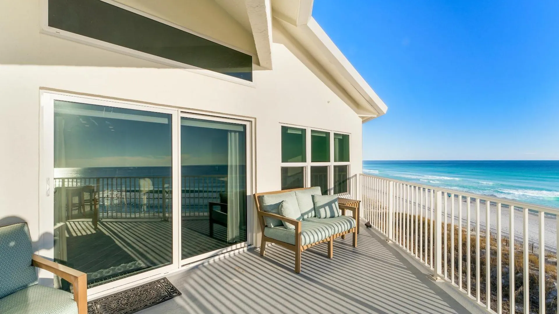 Cabana Club By Panhandle Getaways Destin Apartment